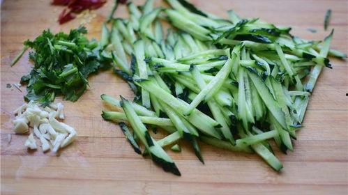 黄花吃瓜,揭秘瓜果中的营养与美味