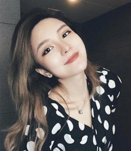 妍妍酱吃瓜免费,揭秘娱乐圈幕后故事，免费畅享娱乐盛宴