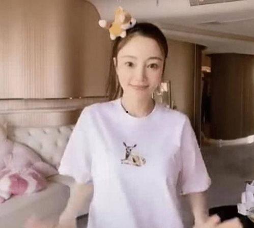 李小璐吃瓜大戏视频,揭秘娱乐圈幕后真相