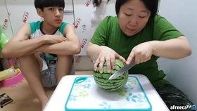 吃瓜母子同学,吃瓜母子同学生活趣事  第3张