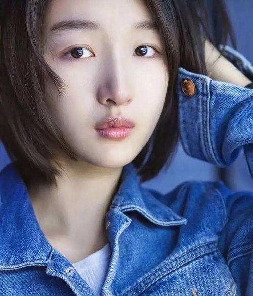 周冬雨吃瓜视频,揭秘娱乐圈幕后真相  第3张